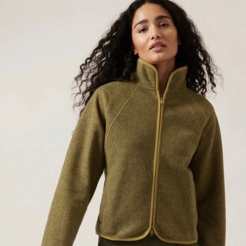 NWT Athleta Stroll Fleece Jacket in Tapestry Gold